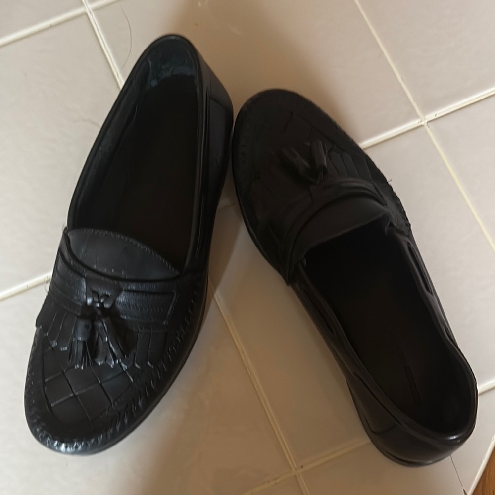 Giorgio Brutini Black Loafers